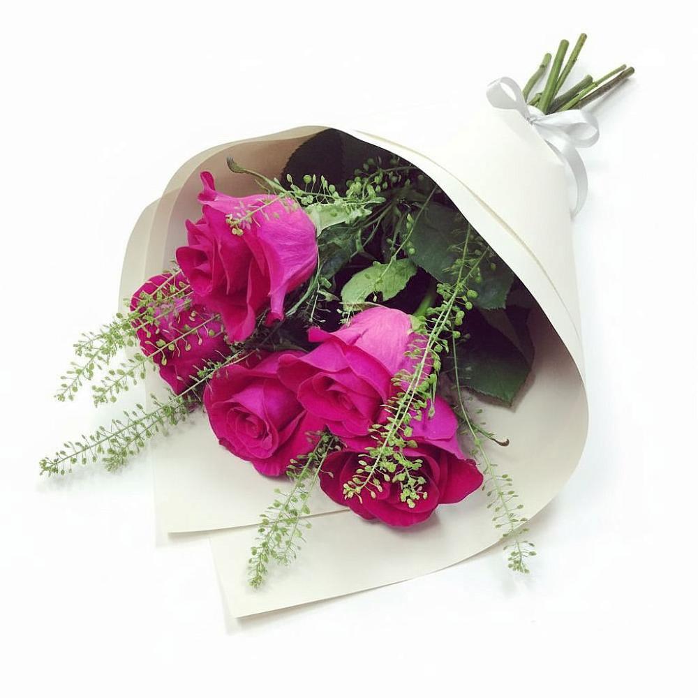 Букет цветов из: Розы в Дигоре