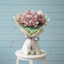 Букет цветов из:  Орхидеи и Розы в Дигоре