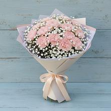 Букет цветов из:  Гвоздики в Дигоре