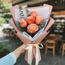 Букет цветов из:  Розы в Дигоре