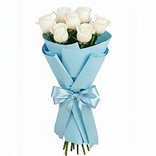 Букет 7 белых роз Проуд в Дигоре