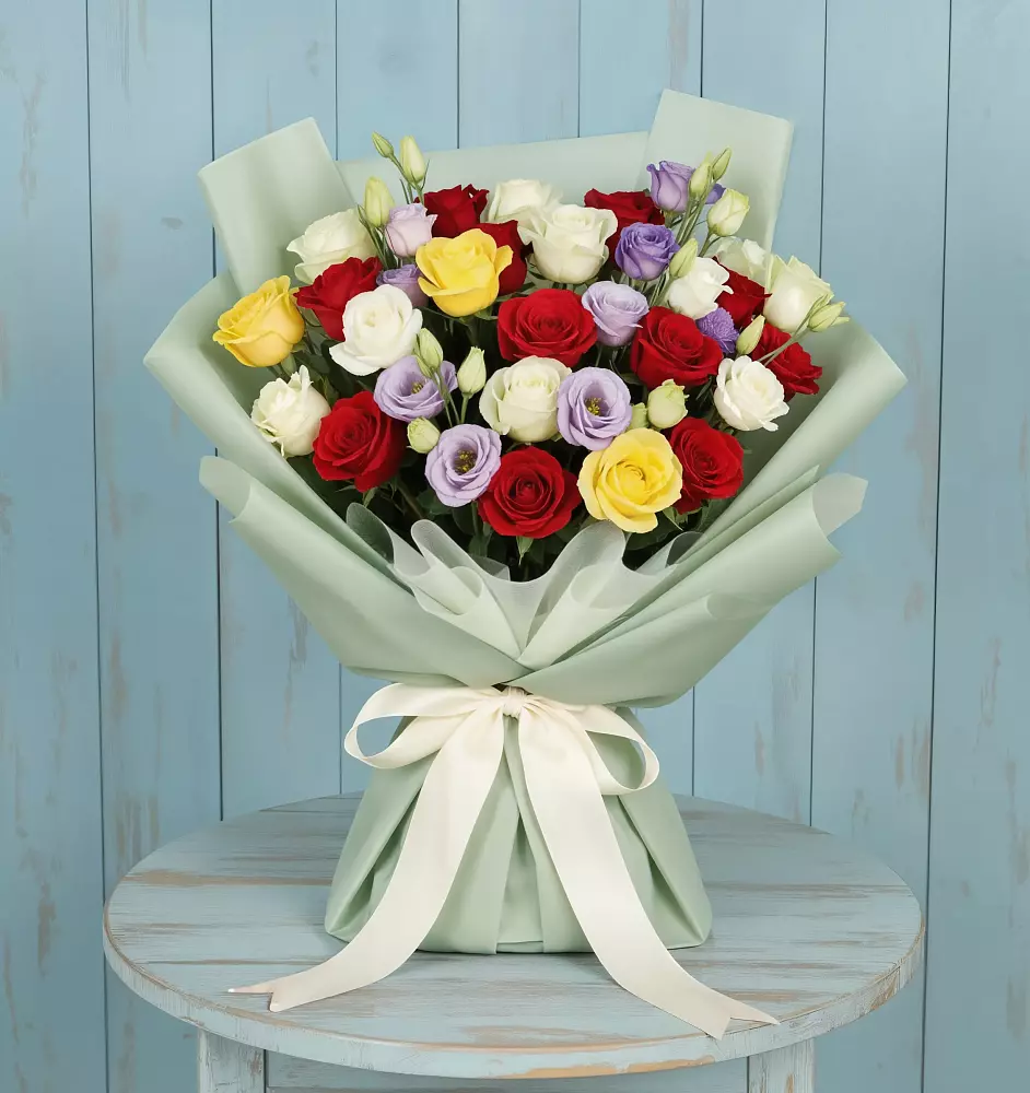 Букет цветов из: Розы в Дигоре