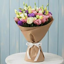 Букет цветов из:  Лизиантусы в Дигоре