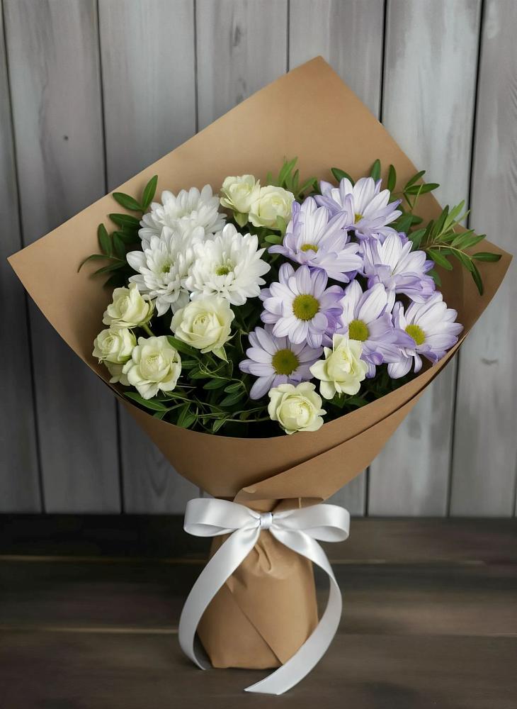 Букет цветов из: Хризантемы и Розы в Дигоре